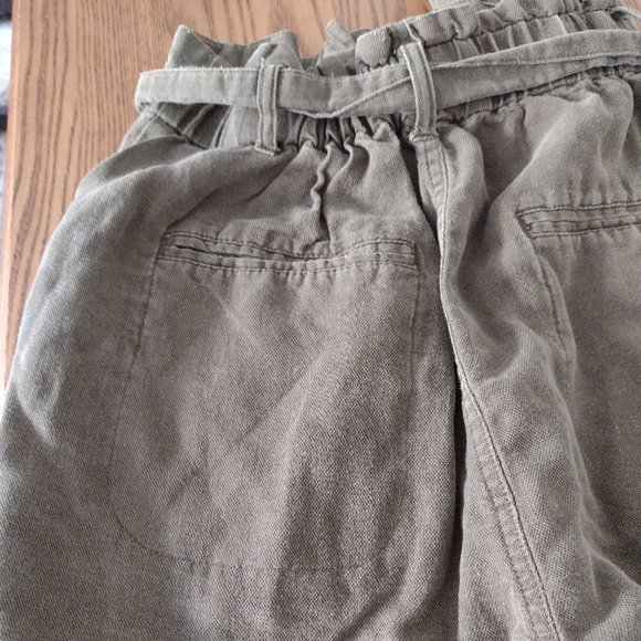 Green Paper bag Waist Shorts from Urban Outfitters (BDG) - M - Picture 3 of 4